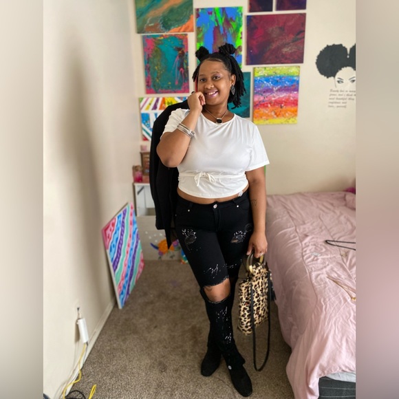 🚨 LIKE TO BE NOTIFIED FOR LIVE SHOWS! 🚨 - Picture 11 of 13